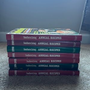 Southern living recipes books. 1988-1995 except 1992 everything else included.